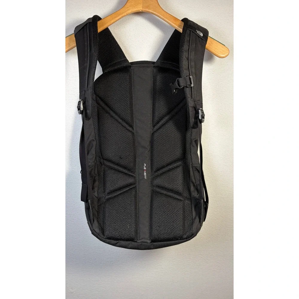 The North Face Vault Backpack Kids OS Black Good FlexVent Laptop School Bag